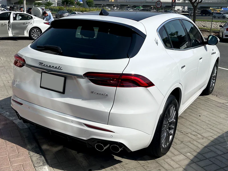 2023 MASERATI GRECALE63221823548418113