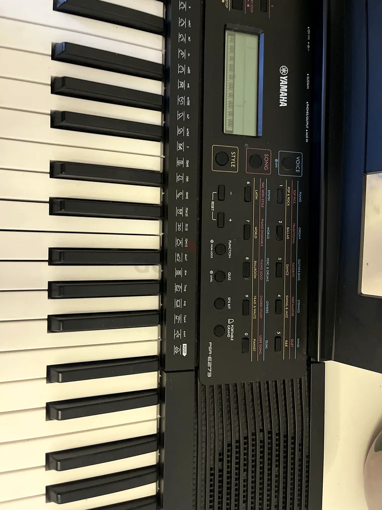 Yamaha keyboard63228836616322113