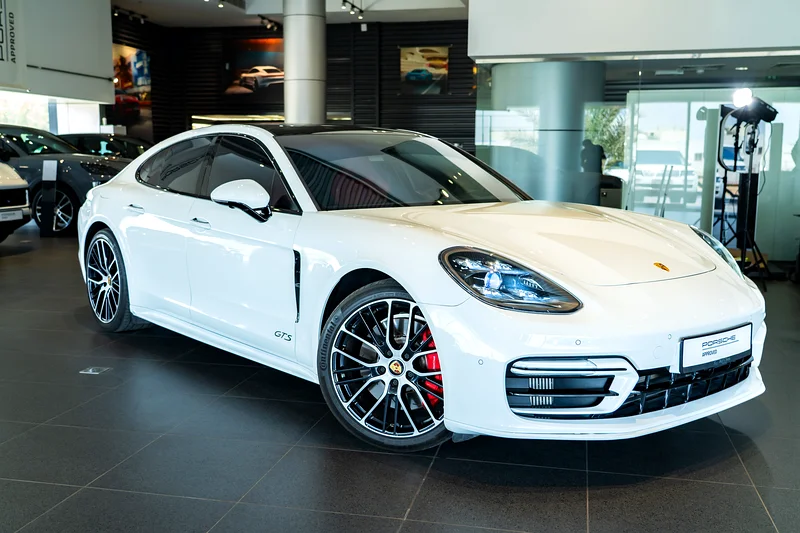 باناميرا GTS رقم المرجع USD2151 ضمان سنتين63232620745345114