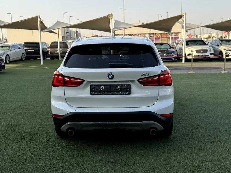 Bmw X1 S drive Gcc specs free accidents full services history ( super clean condition )63161069266179114