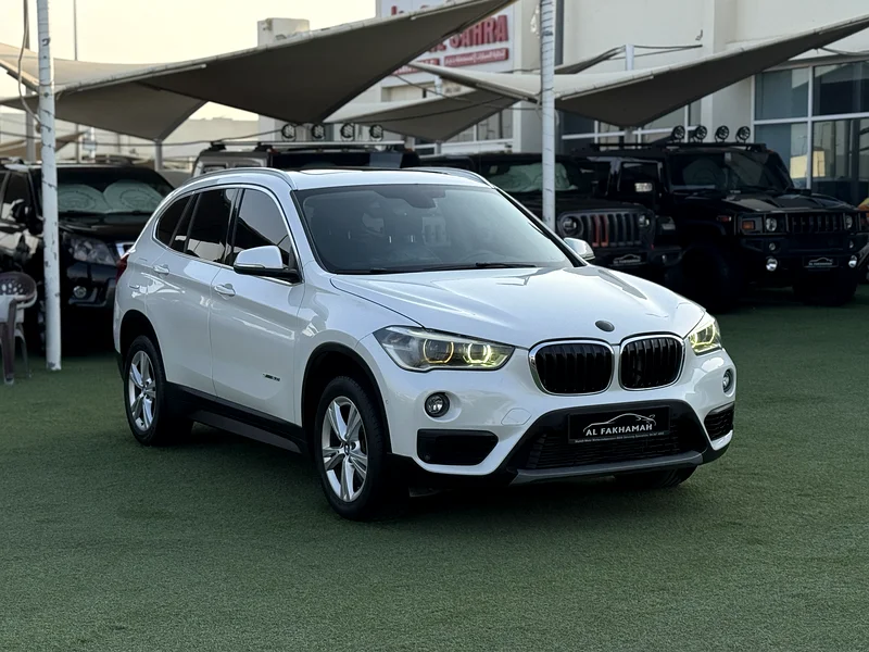 Bmw X1 S drive Gcc specs free accidents full services history ( super clean condition )631610692661791128