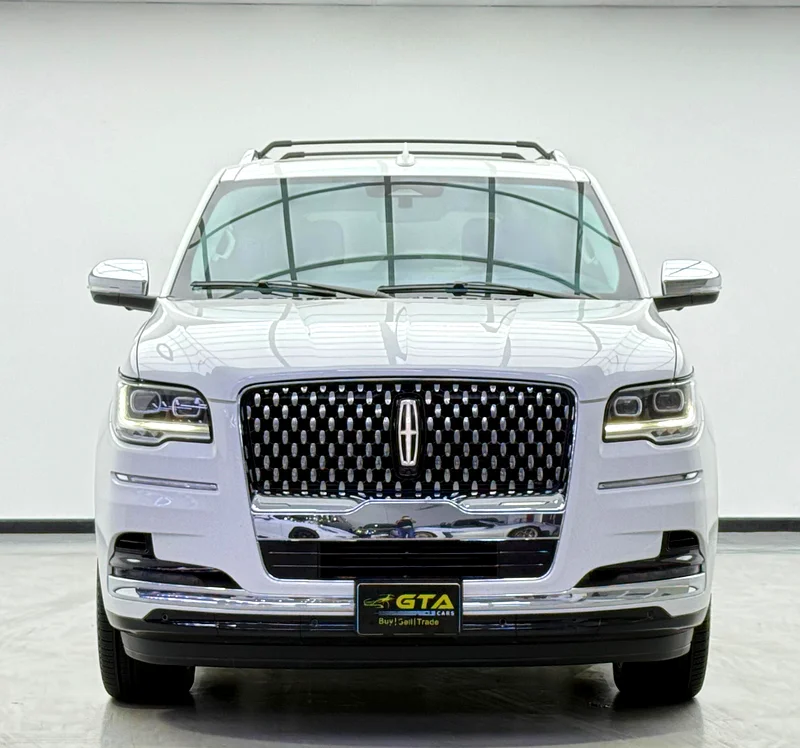2023 Lincoln Navigator Presidential, 2028 Agency Warranty  Service Package, FSH, GCC63139219146114111