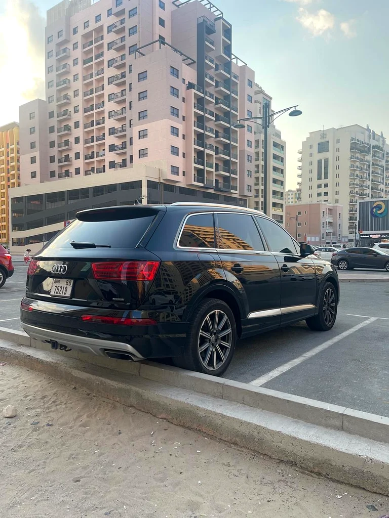 Audi Q7 Full Option63227251521537114