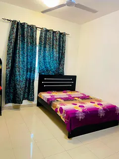 Available couple Room with attached bathroom Al qusais industrial area 2