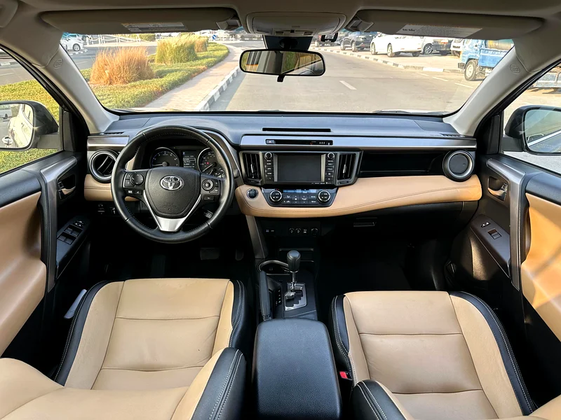 Toyota Rav4 XLE 2018 Full Option With Sunroof63158340730497113