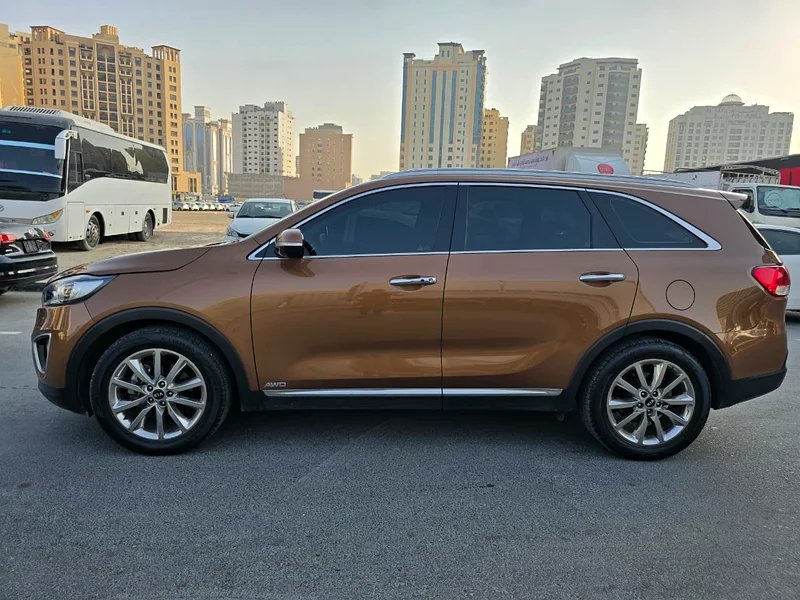 GCC KIA Sorento 2016 Full Service History- V6 - No Paint63151398237315111
