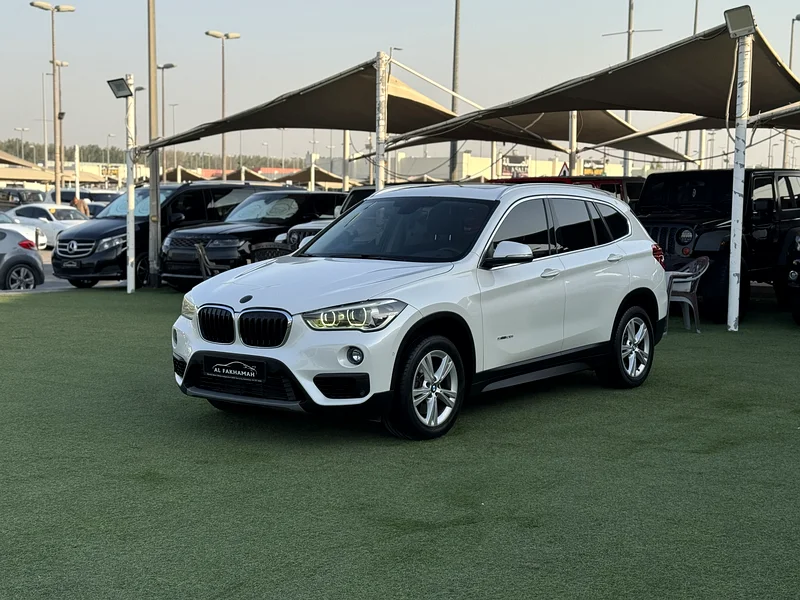 Bmw X1 S drive Gcc specs free accidents full services history ( super clean condition )63161069266179112