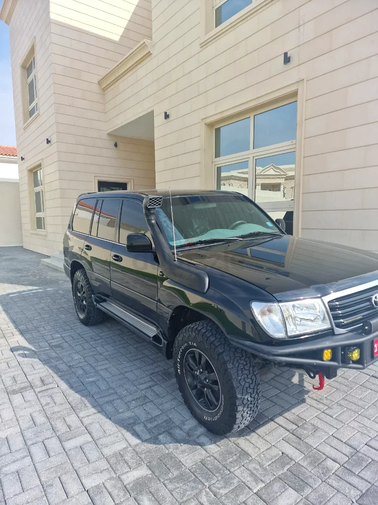 لاند كروزر | بناء مخصص للطرق الوعرة | حالة ممتازة | سجل صيانة كامل63158339711361112