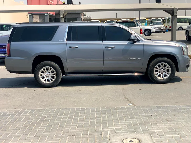 GMC Yukon 2018 Model GCC  
Perfect condition  
Smooth drive  
Ready for registration63398502111747112