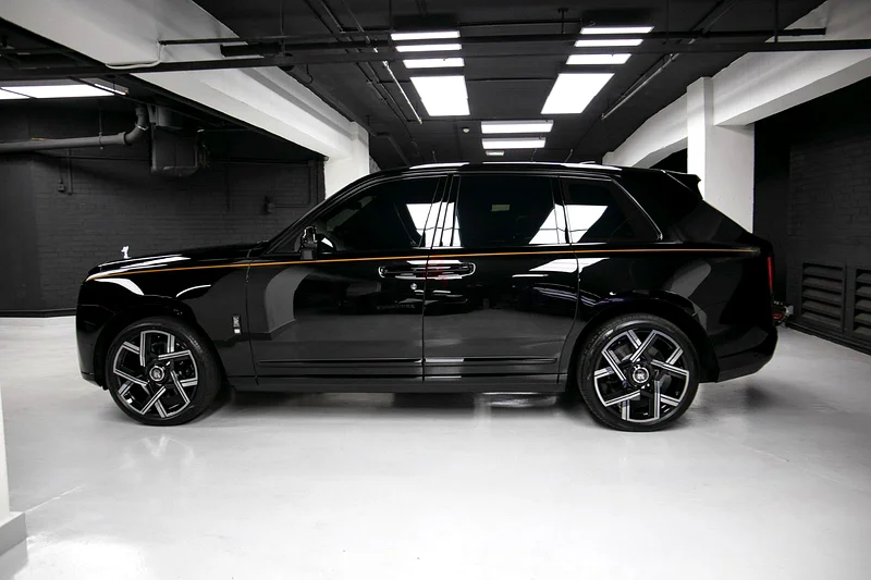 ROLLS ROYCE CULLINAN - STARLIGHT - BESPOKE AUDIO -CRYSTAL SOE63154619781634113