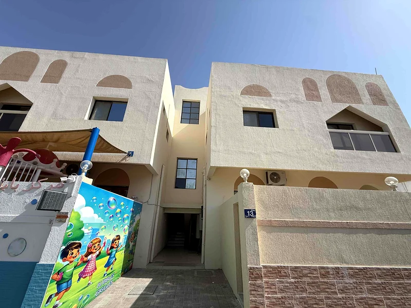 مبنى سكني متاح للبيع في عجمان63878604993921111