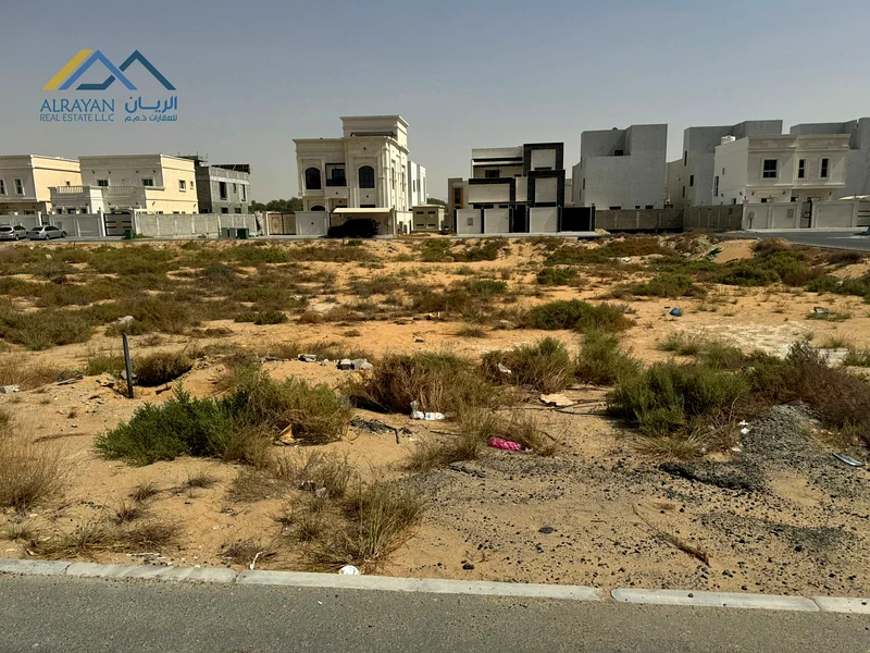 Townhouse ground floor * in a very excellent location * and a reasonable price, negotiable * on an asphalt street * freehold63197613873281112