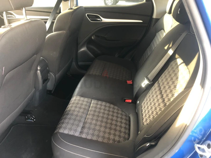 MG ZS 1.5 L62931649654787114