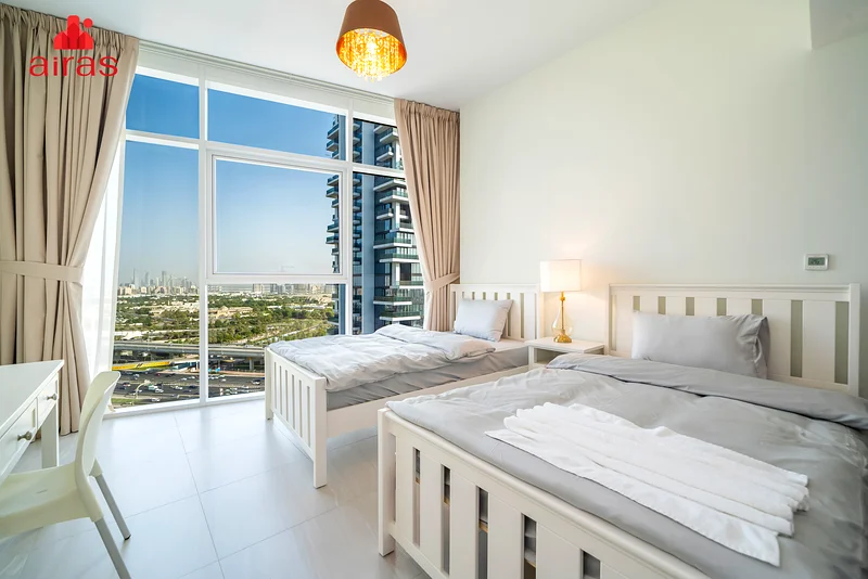 Luxurious 3 BHK | Full View | Bills included63817693895298110