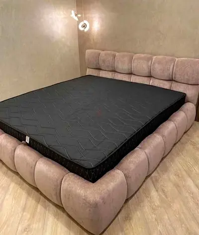 Luxurious Contemporary Bed