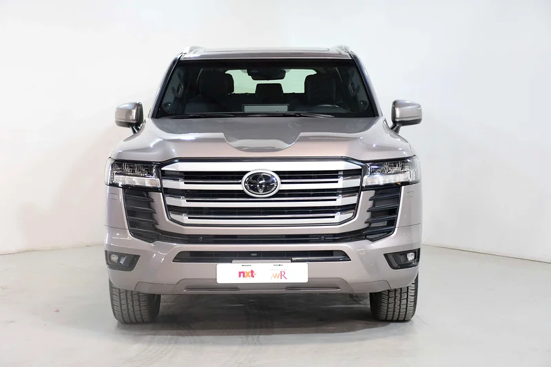 Toyota Land Cruiser TWIN TURBO GXR 2024 / EMI AED 4321 PM / DEALER WARRANTY62931648240129111