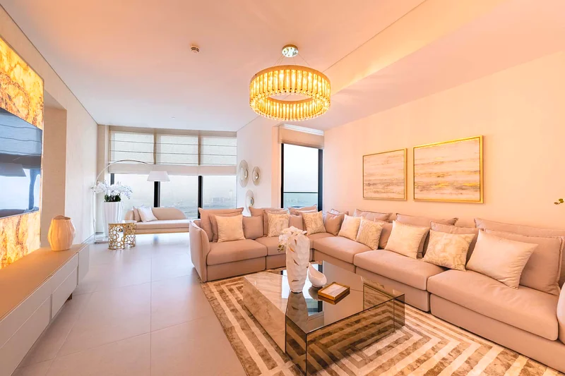الشمس والرمال ومنظر البحر وفخامة دبي في العنوان JBR63831135005953113