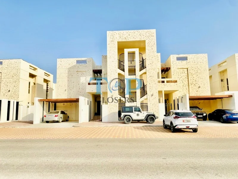 Community View |Pool & Gym|Balcony|Central Duct AC63151410432898111