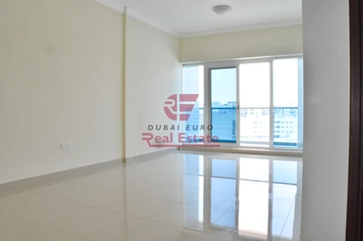 Good Area I Luxurious 2 Bed I Well Maintained