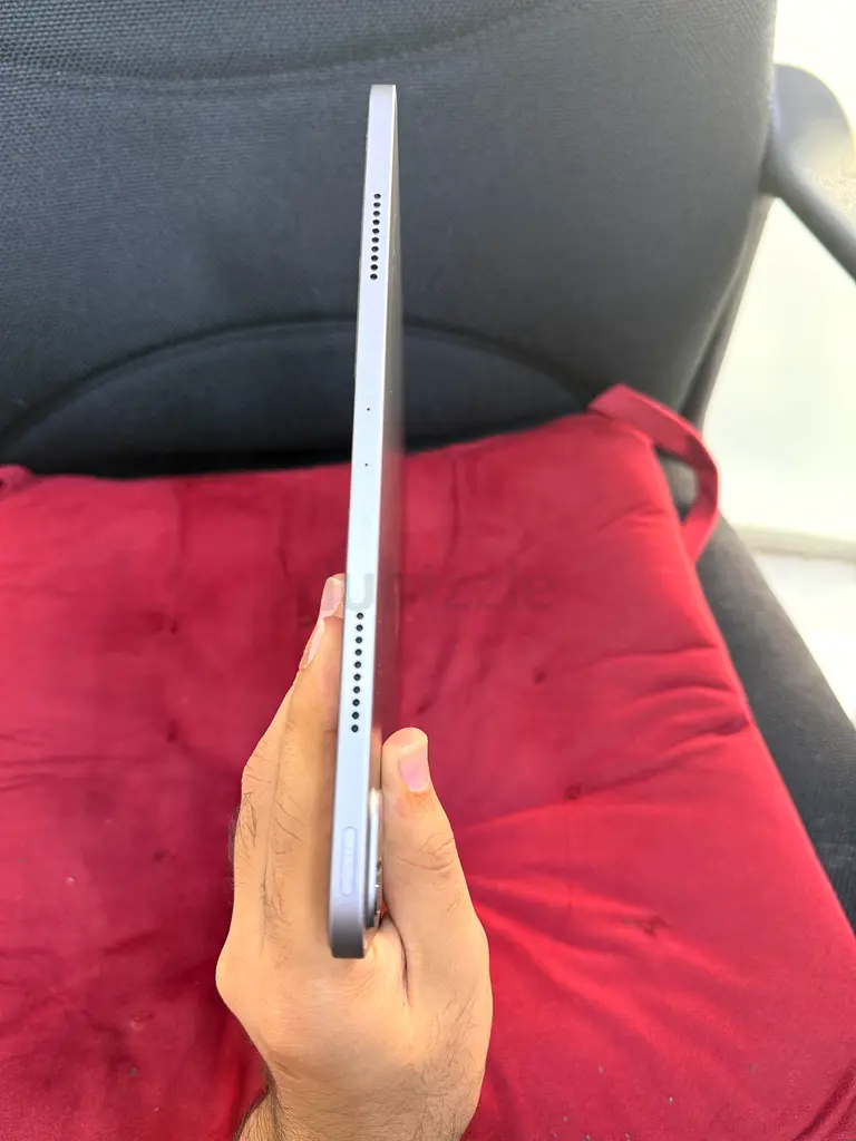Apple iPad Pro (12.9-inch) - Impressively Powerful Tablet63214897304450115