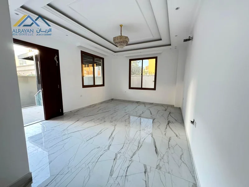 للإيجار، فيلا فاخرة جداً جاهزة للسكن في منطقة الياسمين63716390412545113