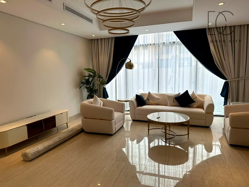 4 غرف نوم + خادمة | فاخرة مؤثثة | تخطيط كبير63798616262401110