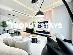 Canal View | Private Jacuzzi | All Bills Incl
