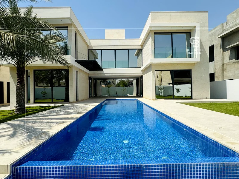 تصميم عصري | فيلا فاخرة | مسبح63743312387459111