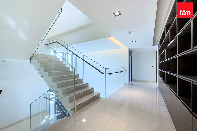 Community Expert | Multiple Villas | Brand New63754432413699113