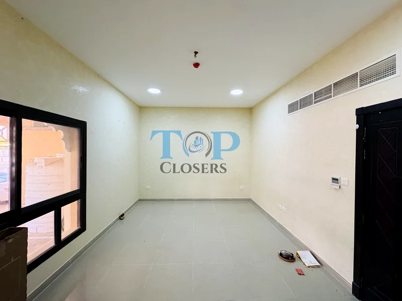 قريب من منطقة المدرسة والمستشفى | الطابق الأرضي | واسع63151410677505111