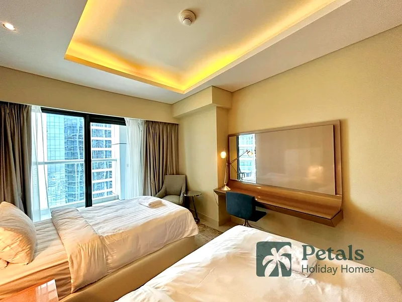 🌟 Immerse Yourself in Iconic Glamour: Short-Term Exclusivity at DAMAC Towers by Paramount, Business Bay! 🌆✨64050575933955111