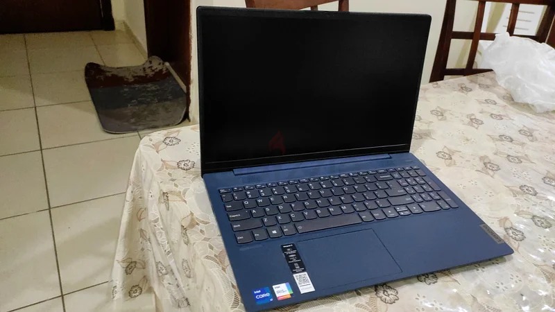 Sleek Lenovo Laptop for Sale - Perfect for Work and Play!63263509840258115