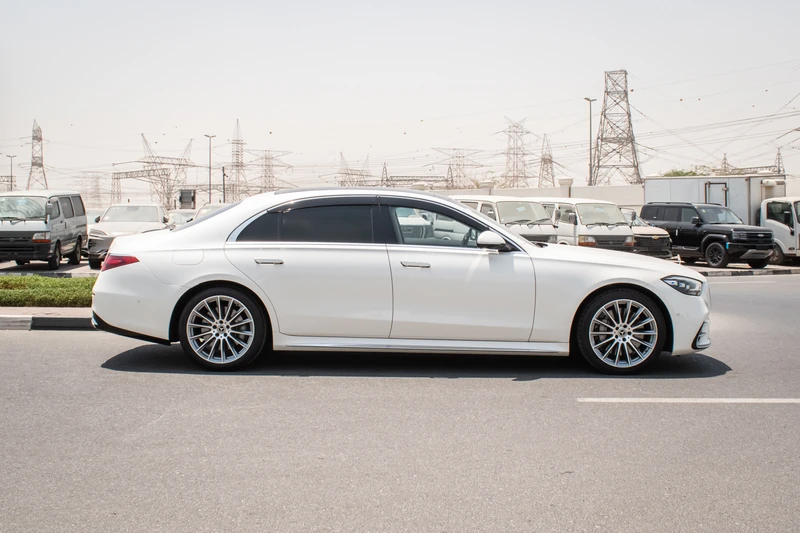 2022- S580L- BEIGE INTERIOR - SUPER CLEAN - ONLY 25,000 KM DONE62863765078531113
