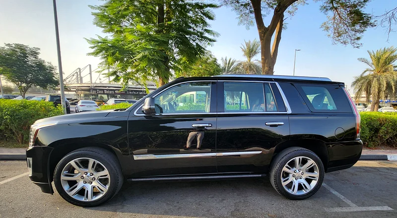 Escalade 2016 GCC | Very good condetion63398489369090113