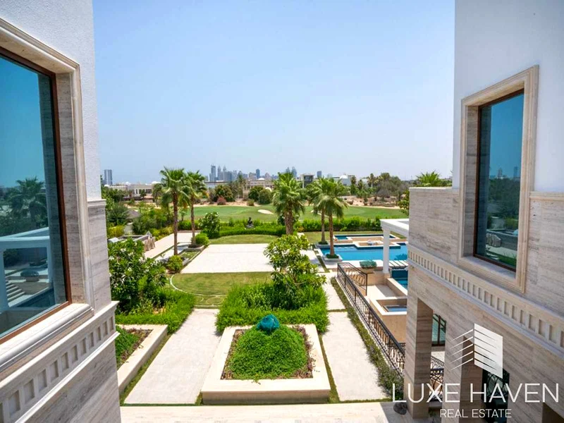 Exquisite Custom Mansion with Golf Course View62885278562306112