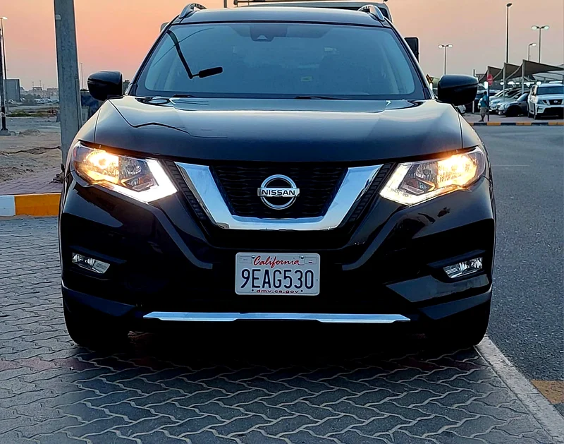 Nissan Rogue/Low mileage/Very clean car63228274583555111