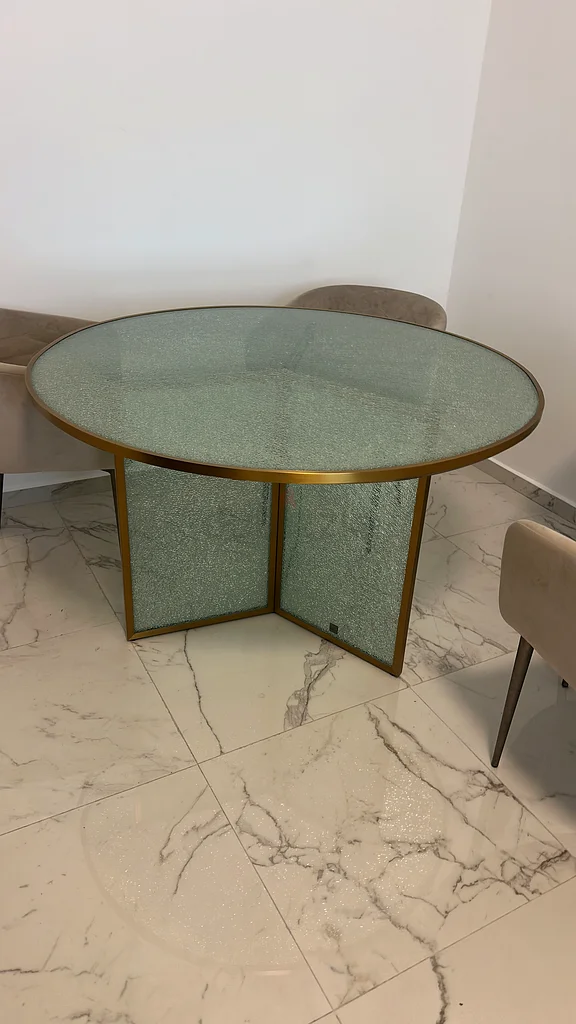 Selling Marina home Dining table with four chairs63217328706435112