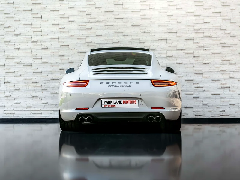 CARRERA S • GCC • 2 YEAR SERVICE CONTRACT63233587418114112
