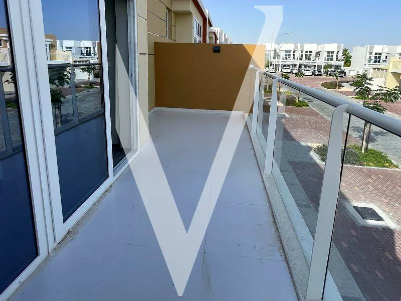Exclusive | Modern Layout | Fully Furnished62890344371585113