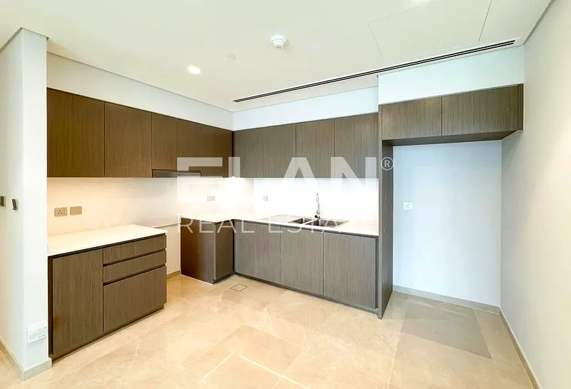 Full Burj Khalifa View | Brand New | Prime Location63772545969667112