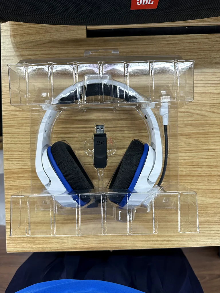 HyperX Cloud Stinger Core Wireless Gaming Headset - Ultimate Comfort!63261280882433111
