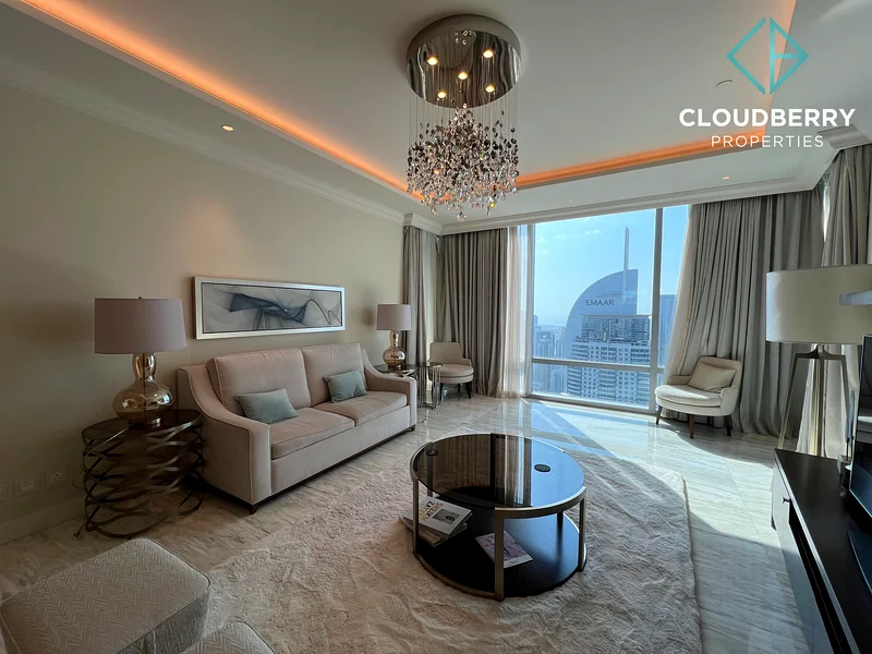 تُدفع الفواتير | بانوراما برج خليفة | شاغر63799547266306112