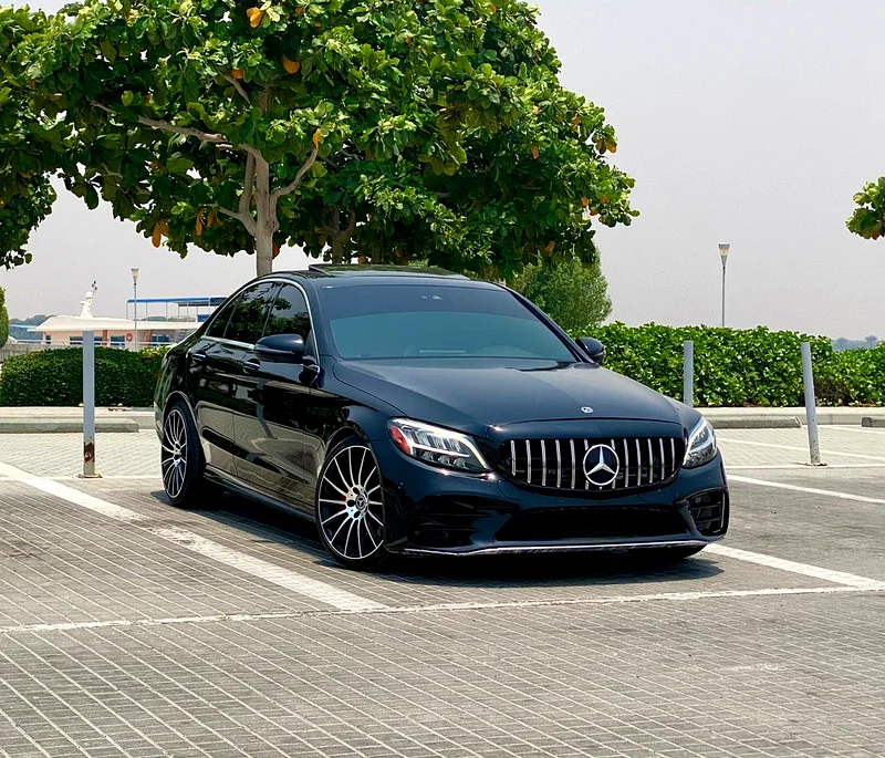 Mercedes-Benz C300 fully optional, model 202063233101937921111