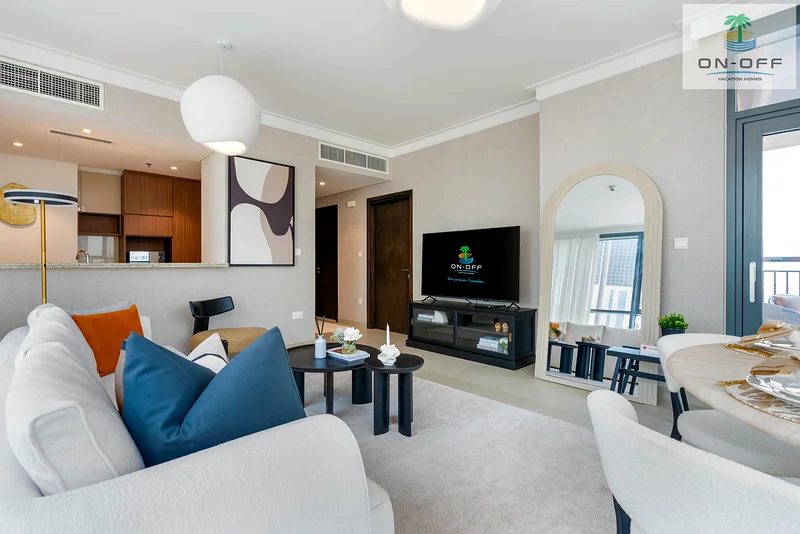 SUMMER STAY OFFER/ Skyline Huge 1 Bedroom/ Lagoons/ Yacht club/ Creek63831616928514114