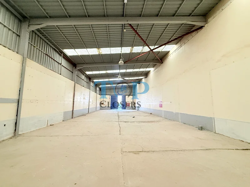 Sharikat | 300 SQM Warehouse with Tenancy Contract63261781419906111