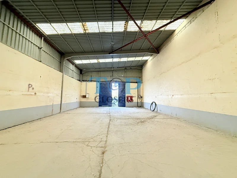 Sharikat | 300 SQM Warehouse with Tenancy Contract63261781419906114
