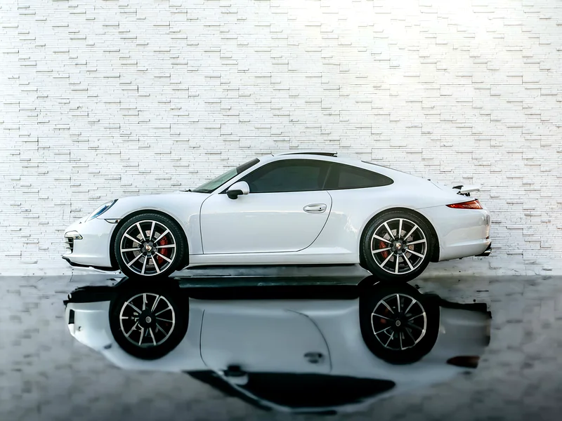 CARRERA S • GCC • 2 YEAR SERVICE CONTRACT63233587418114114