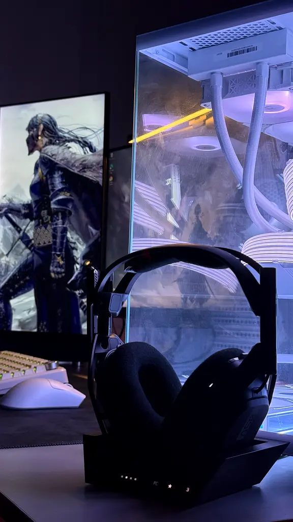 Gaming setup63254491241729116