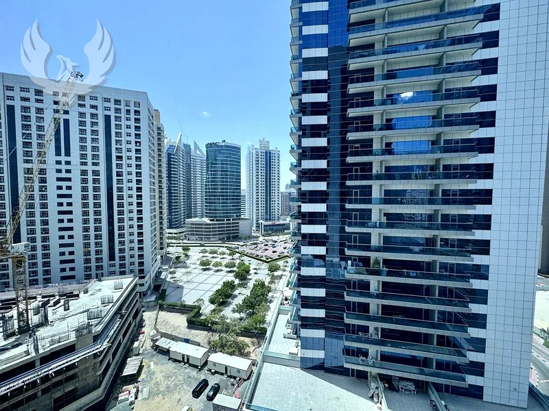 Prime Office Space | Vacant | Vastu-Compliant63184692849026111