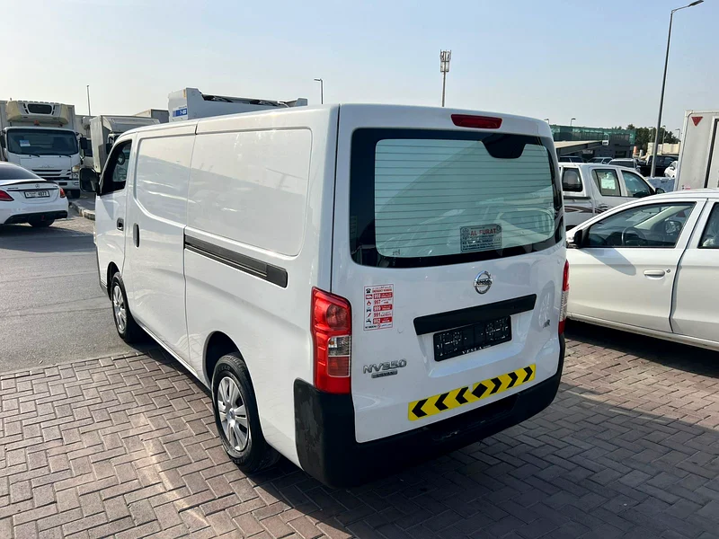 2018 Nissan Urvan Chiller63167093645825114